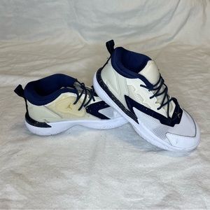 NIKE JORDAN ZION Kids Sneakers